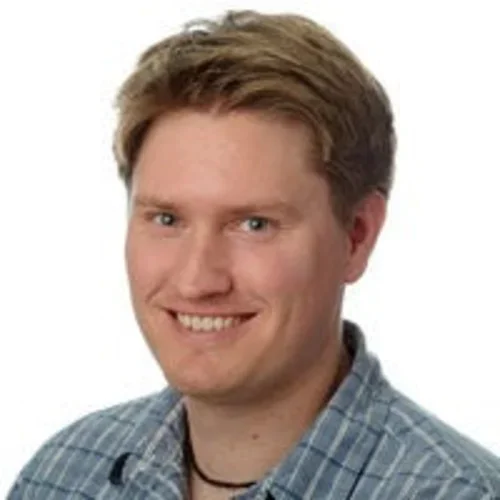 Headshot of Brent Nannenga